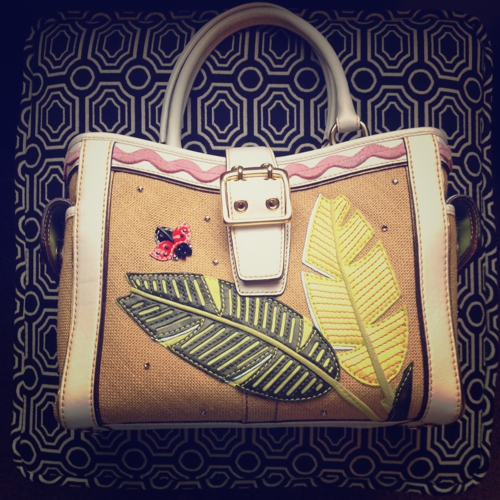 ✨Reduced✨Rare Coach Ladybug Purse
